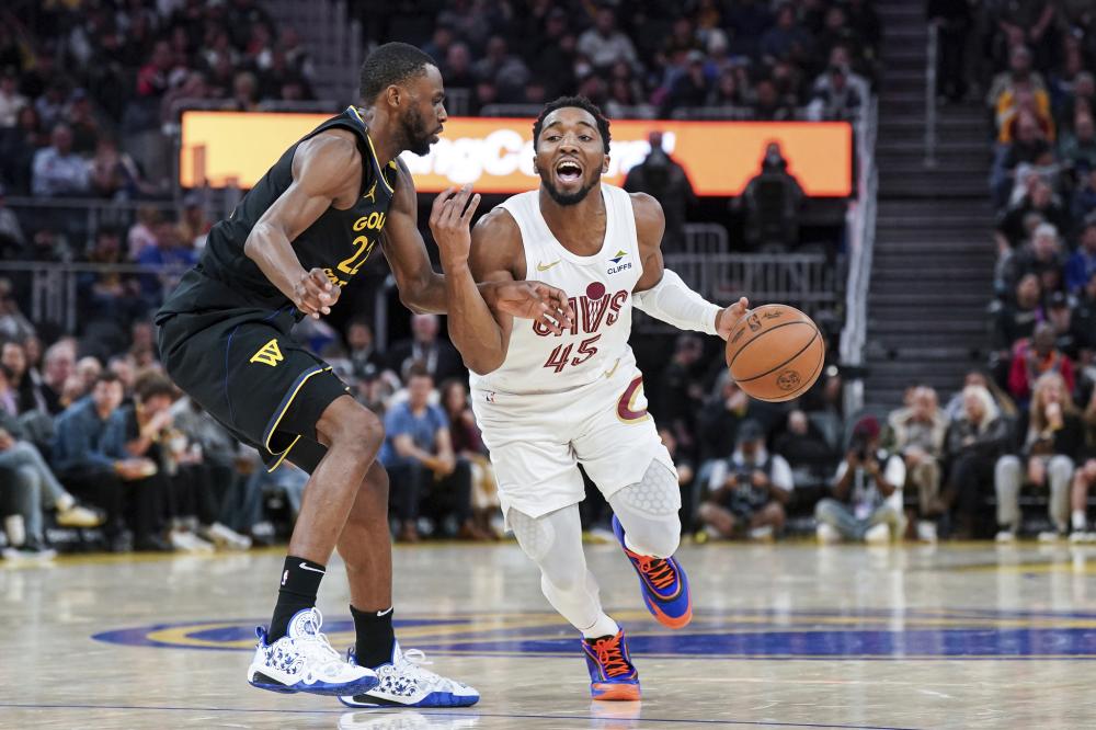 更是一个新 更是一个新