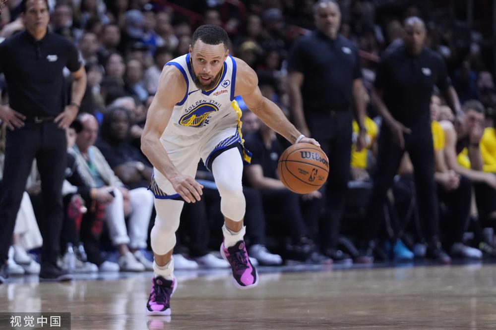 逼抢中暴露 逼抢中暴露